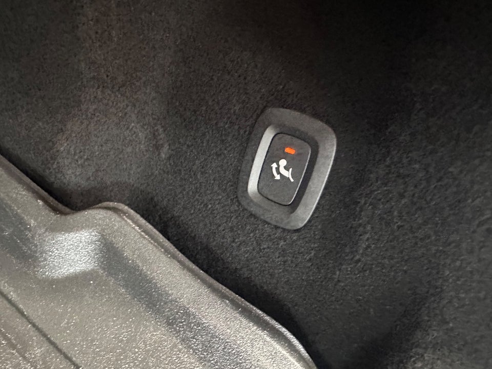Volvo XC60 2,0 T6 ReCharge Inscription aut. AWD 5d