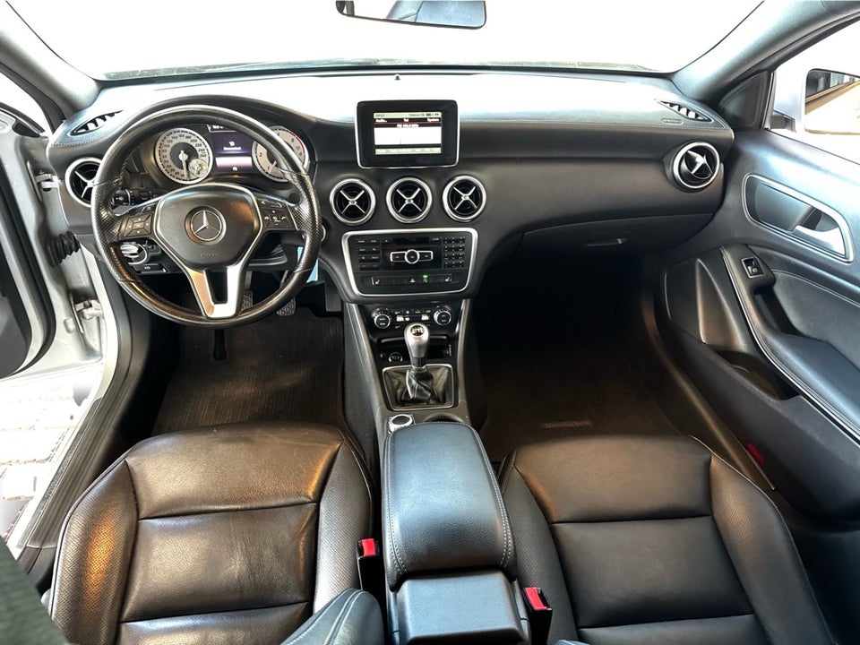Mercedes A200 2,2 CDi Urban 5d