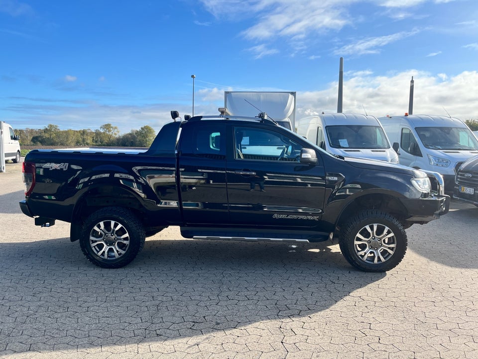Ford Ranger 3,2 TDCi Db.Kab Wildtrak aut. 4x4 4d