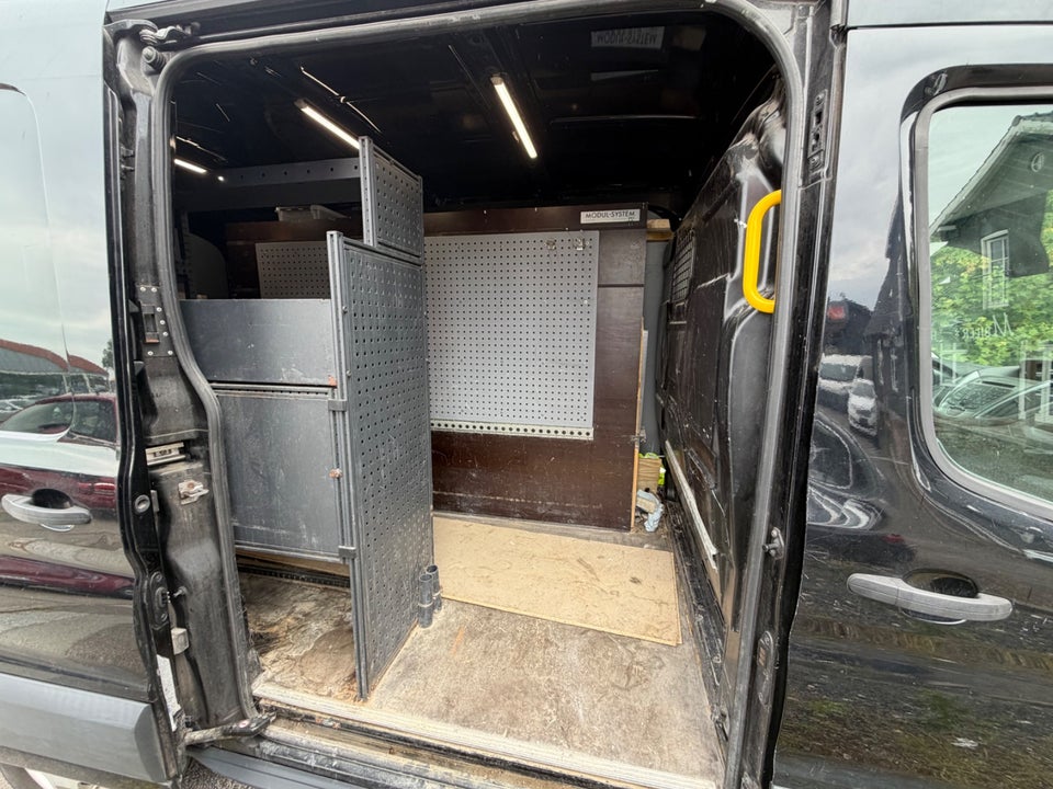 Ford Transit 350 L2 Van 2,2 TDCi 125 Trend H2 FWD