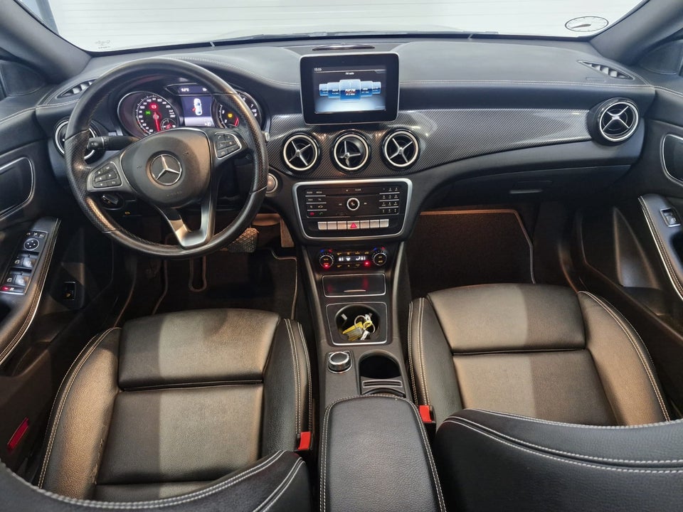 Mercedes CLA200 1,6 AMG Line Coupé 4d