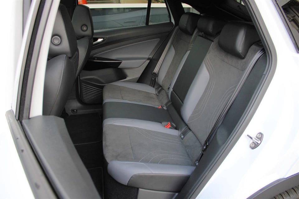 VW ID.5 77 Pro Performance 5d