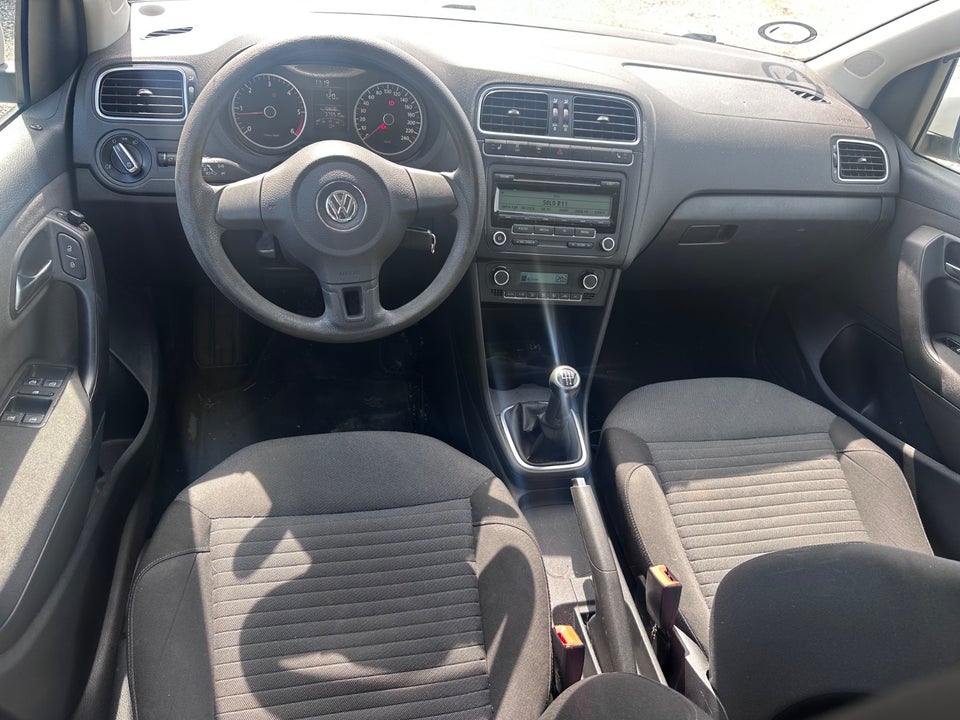 VW Polo 1,6 TDi 90 Comfortline 5d