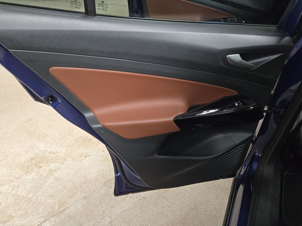 VW ID.4 77 1ST Max 5d