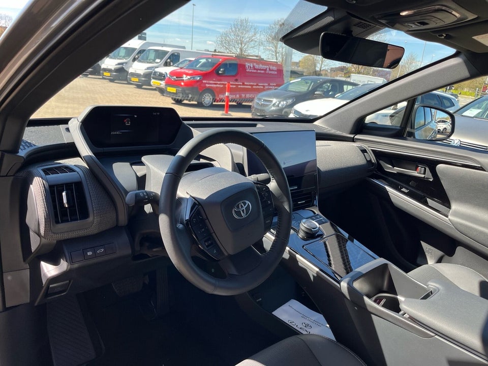 Toyota bZ4X Executive Premium 5d