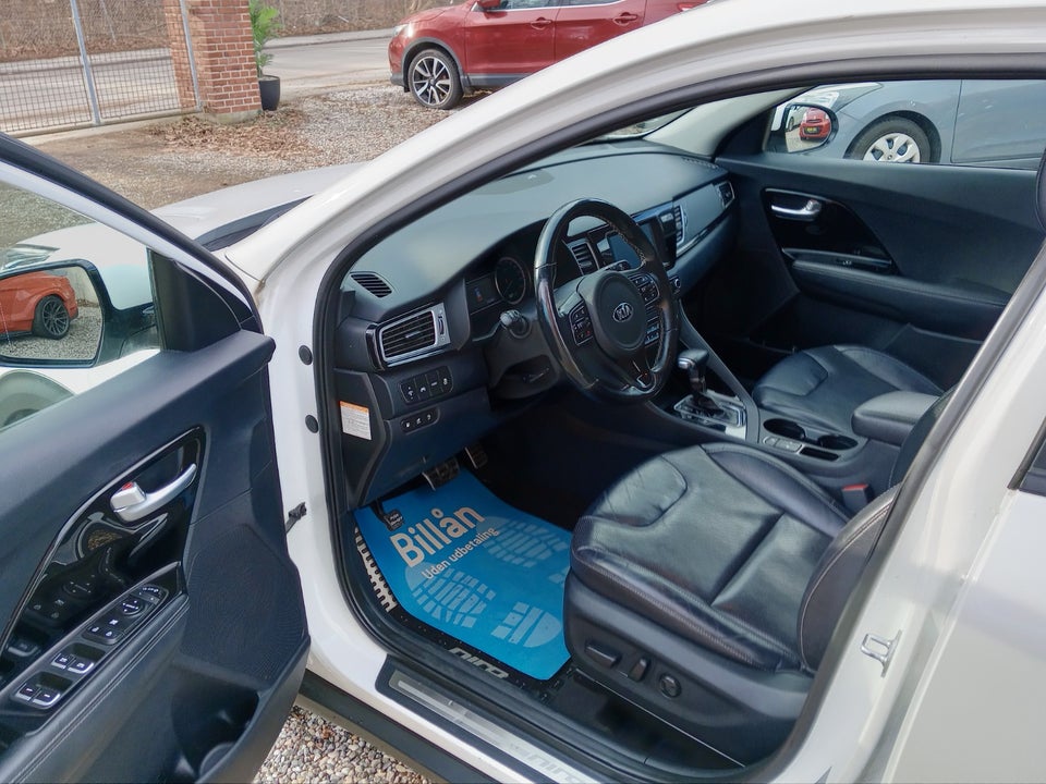 Kia Niro 1,6 PHEV Advance DCT 5d
