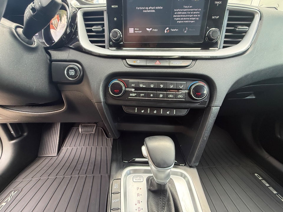 Kia XCeed 1,6 PHEV Prestige DCT 5d
