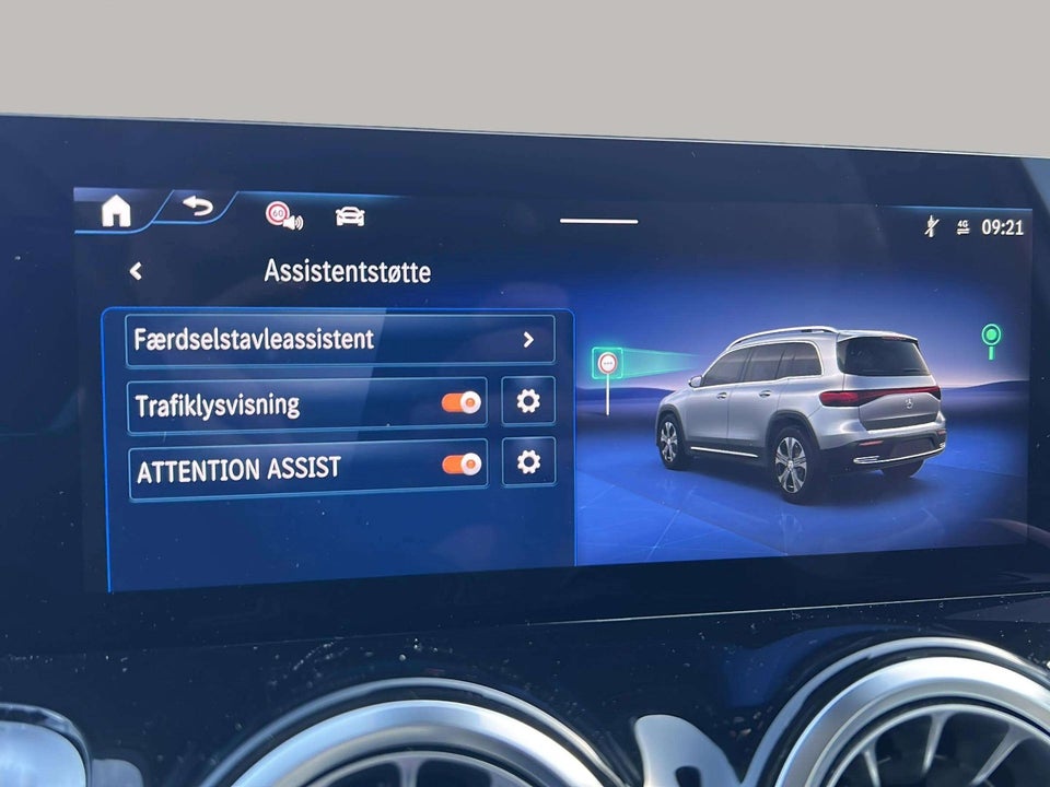 Mercedes EQB300 Progressive 4Matic 5d