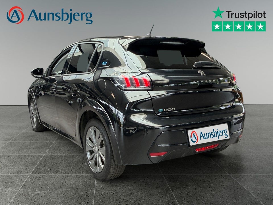 Peugeot e-208 50 Allure 5d