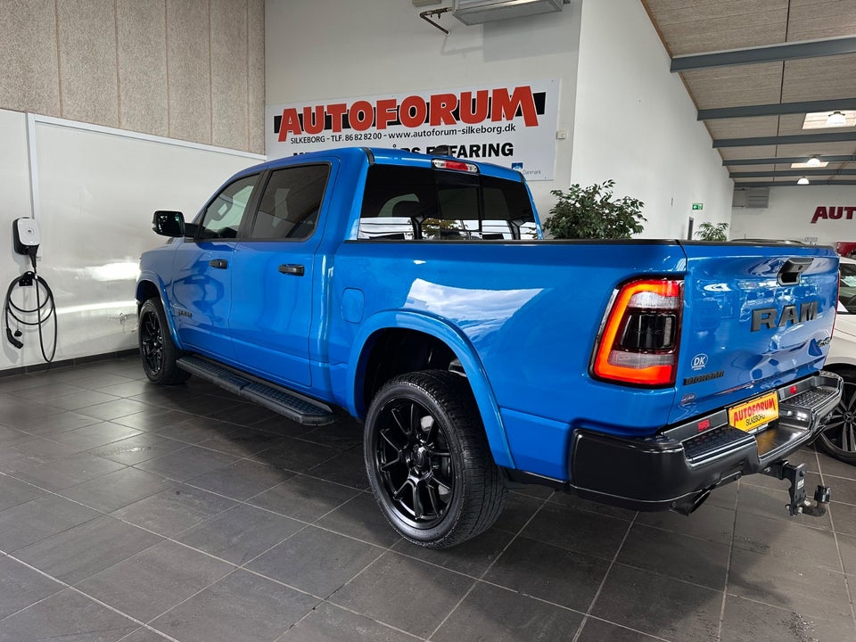 Dodge RAM 1500 5,7 V8 Hemi Big Horn Night aut. 4d