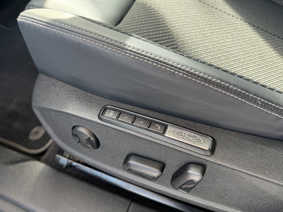 Ford Explorer 77 Select Extended Range 5d