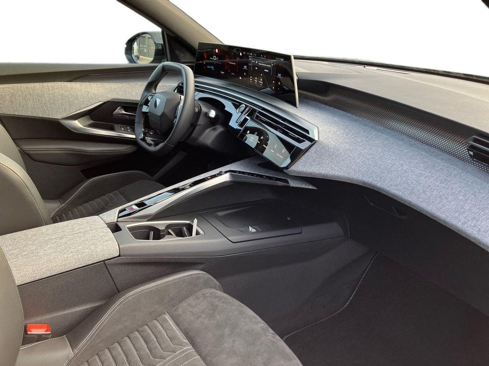 Peugeot e-5008 77 GT Pack 7prs 5d