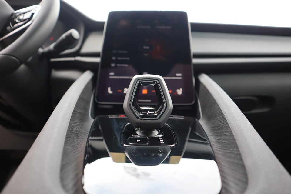 Polestar 2 Long Range 5d