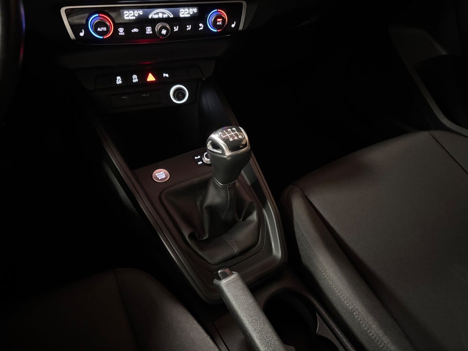 Audi A1 30 TFSi Advanced Sportback 5d