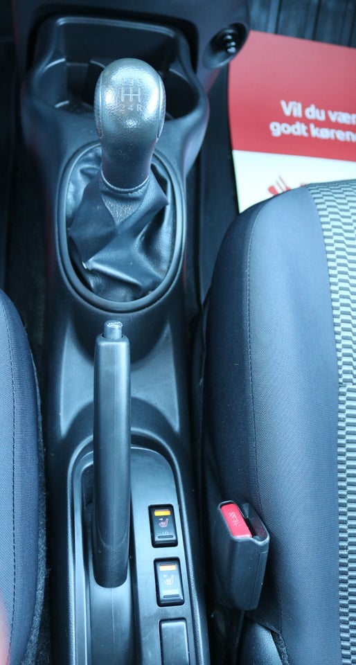 Nissan Micra 1,2 Visia 5d