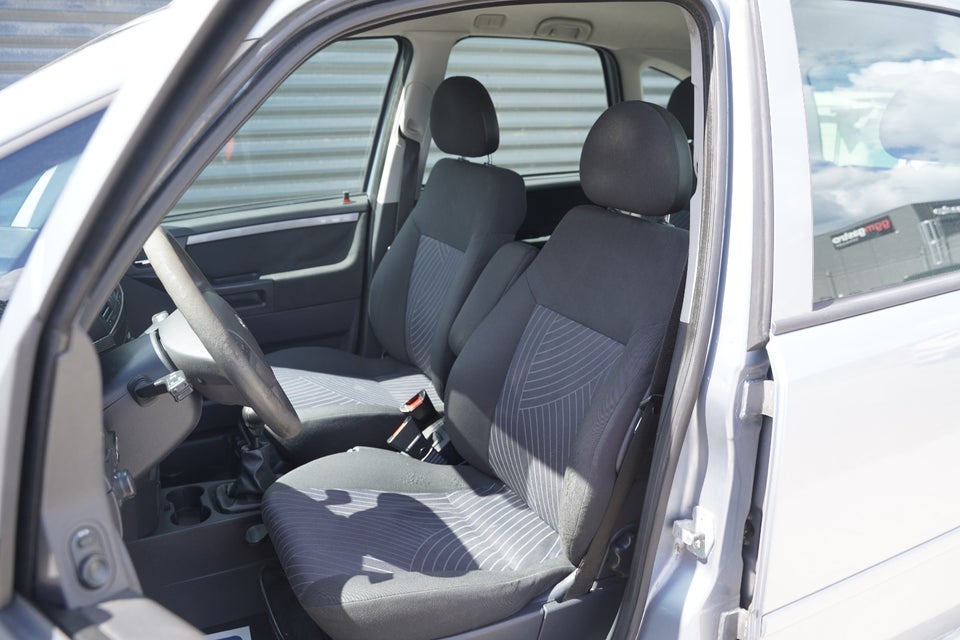 Opel Meriva 1,6 16V 105 Enjoy 5d