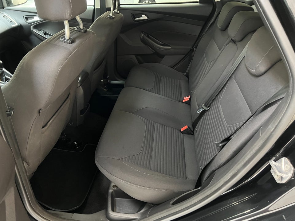 Ford Focus 1,0 SCTi 100 Titanium stc. 5d
