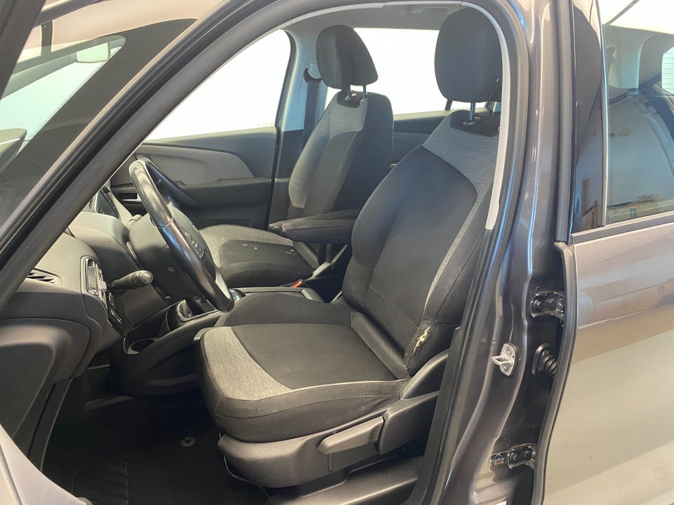 Citroën Grand C4 Picasso 1,6 BlueHDi 120 Seduction 7prs 5d