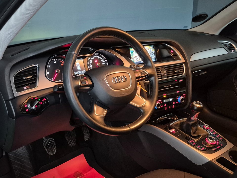Audi A4 2,0 TDi 136 Ultra S-line Avant 5d