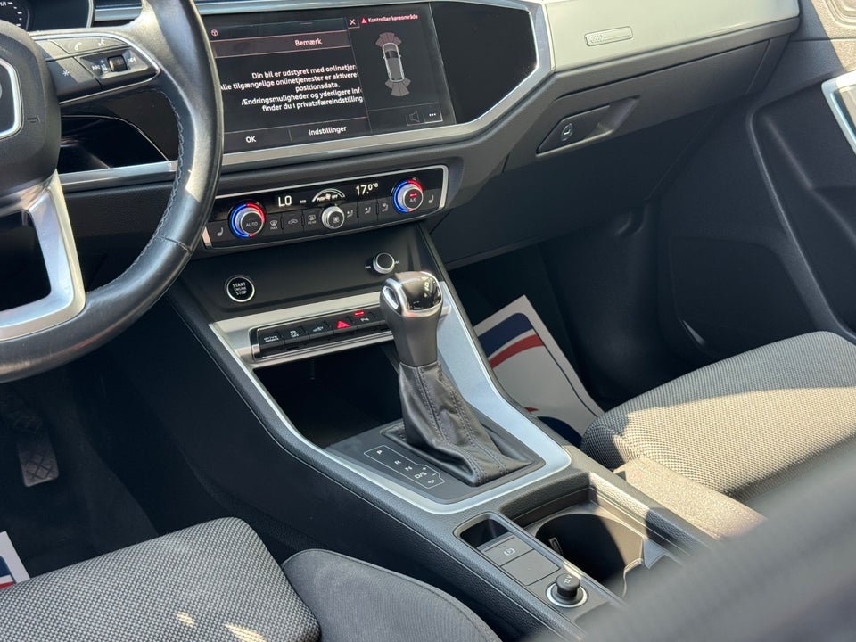 Audi Q3 45 TFSi e Attitude plus S-tr. 5d