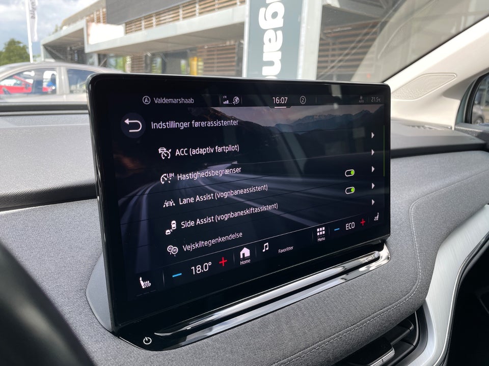 Skoda Enyaq 80 iV Loft 5d