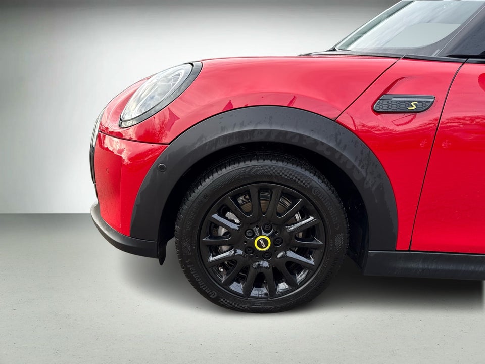 MINI Cooper SE Classic Trim 3d