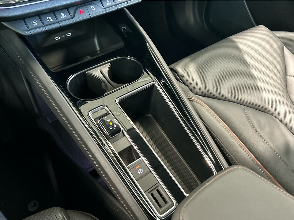 Skoda Enyaq 80 iV Suite 5d