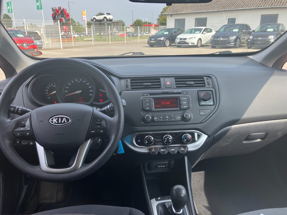 Kia Rio 1,4 CVVT Active 5d