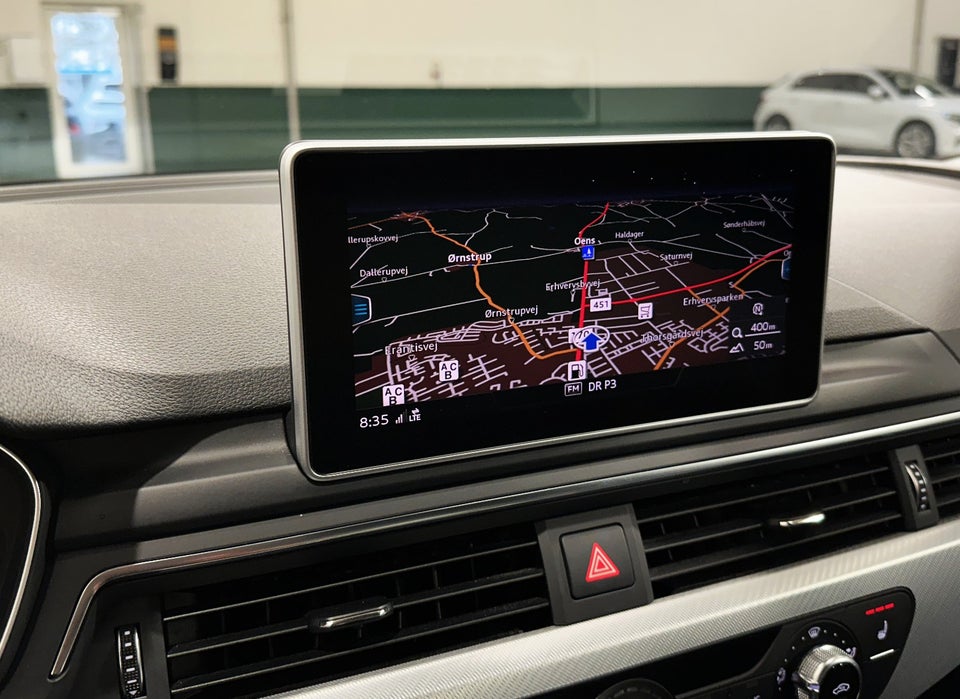 Audi A4 2,0 TDi 190 Avant S-tr. 5d