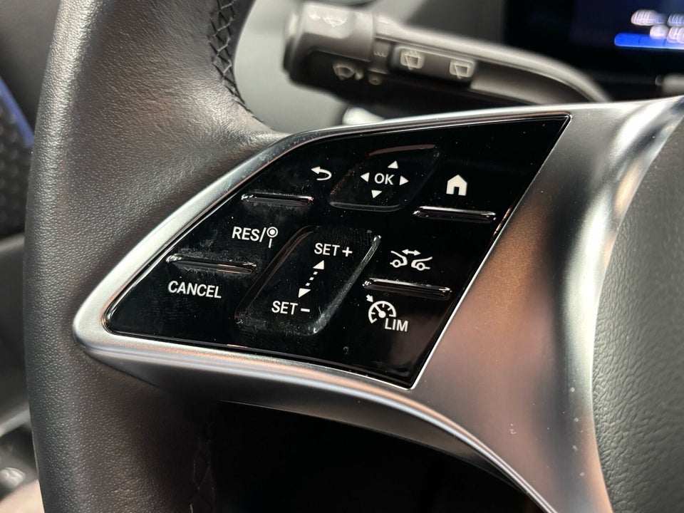Mercedes EQA250+ Progressive 5d