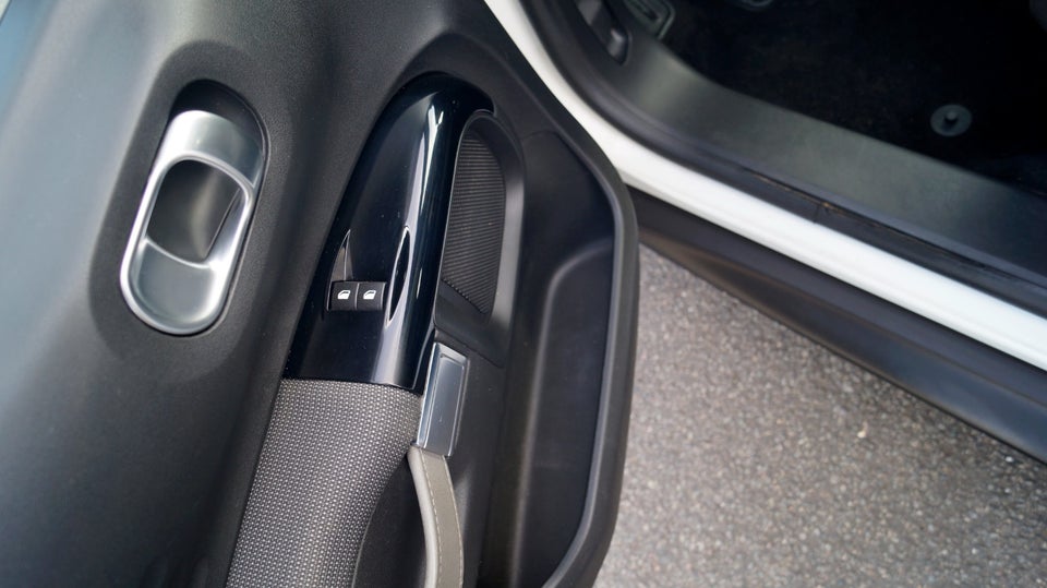 Citroën C4 Cactus 1,6 BlueHDi 100 Feel 5d