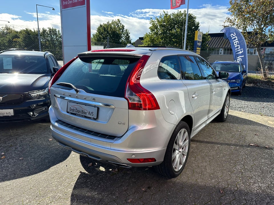 Volvo XC60 2,0 D4 181 Ocean Race aut. 5d