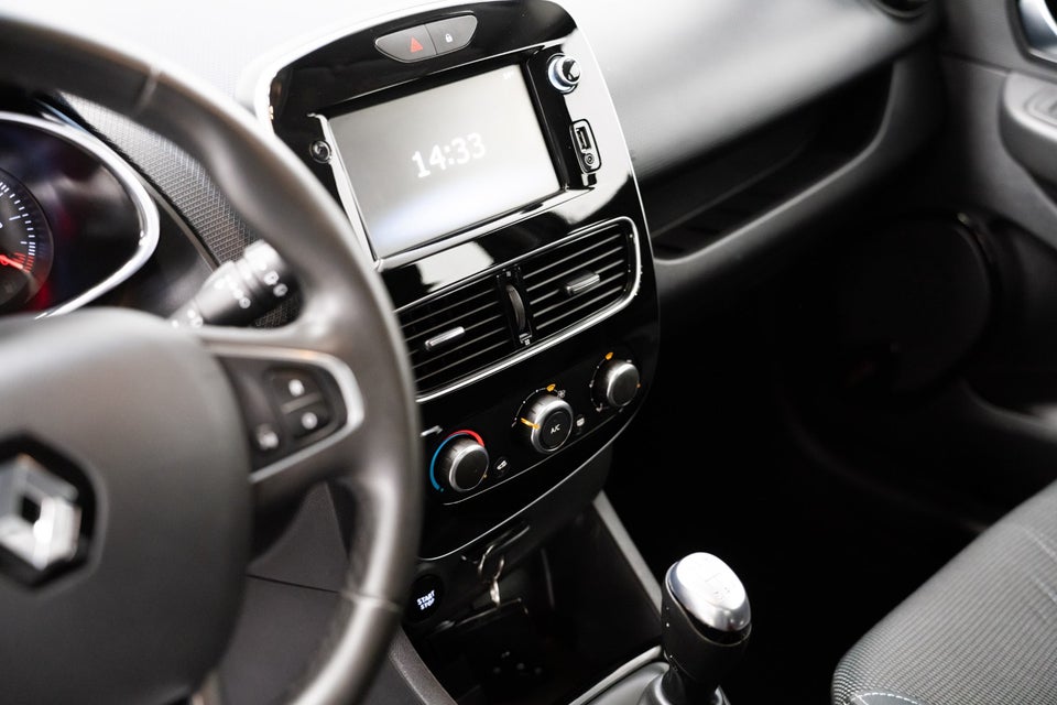 Renault Clio IV 0,9 TCe 90 Expression 5d