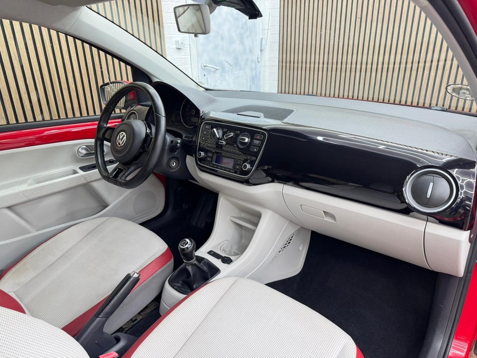 VW Up! 1,0 75 High Up! BMT 3d