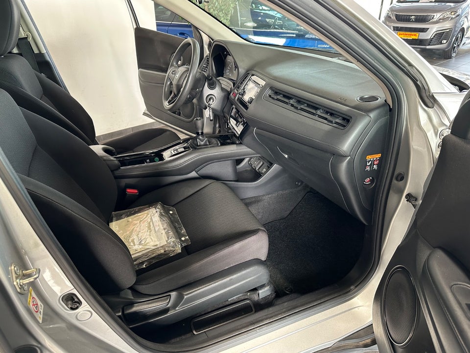 Honda HR-V 1,6 i-DTEC Comfort 5d