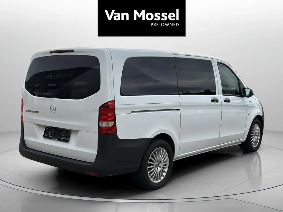 Mercedes eVito 129 Tourer PRO L Van