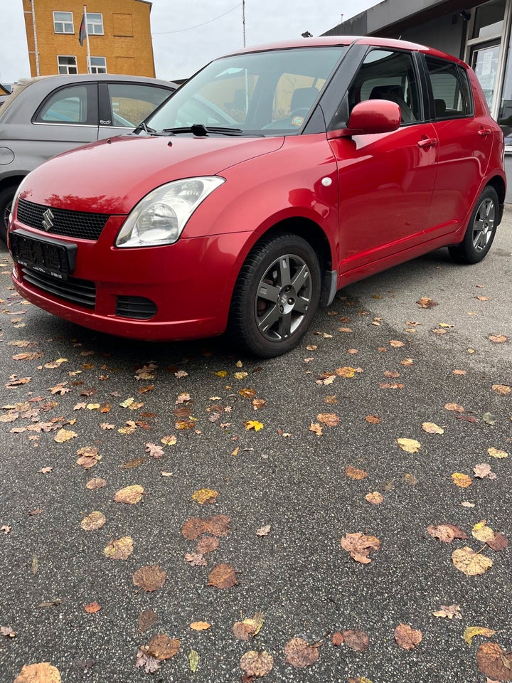 Suzuki Swift 1,3 GL-J 4WD 5d