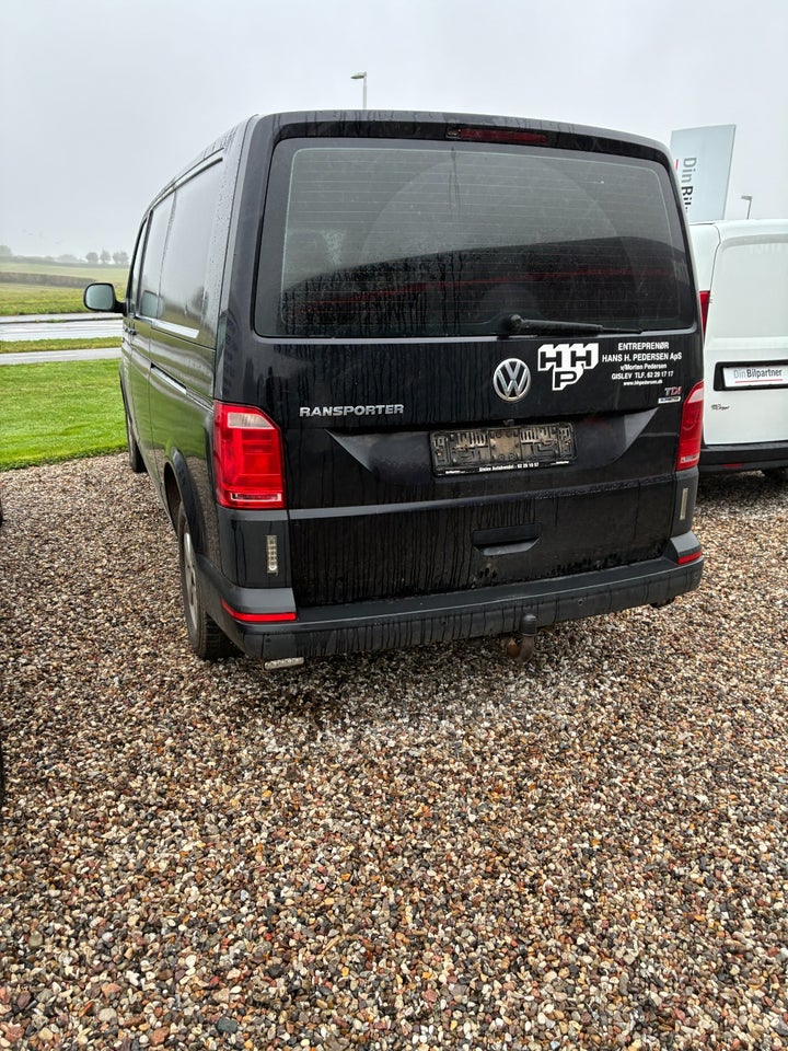 VW Transporter 2,0 TDi 180 Kassevogn DSG lang