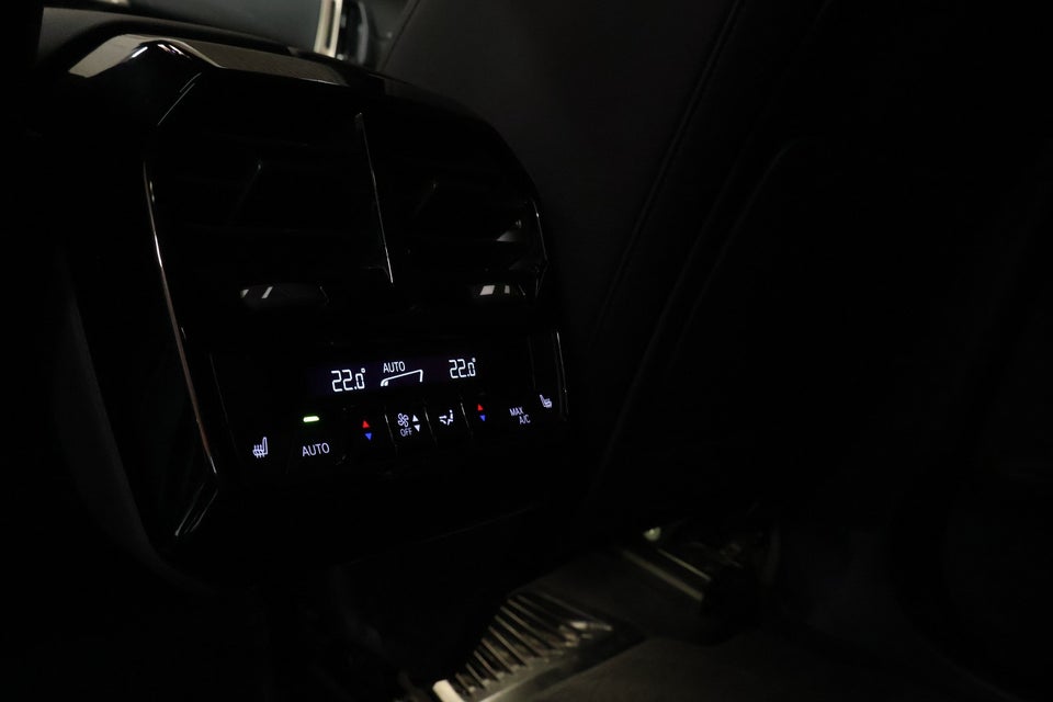 BMW iX xDrive40 Fully Charged 5d