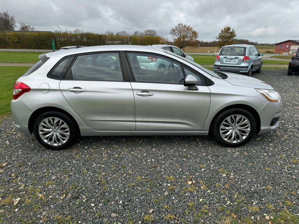 Citroën C4 1,6 HDi 92 Comfort 5d