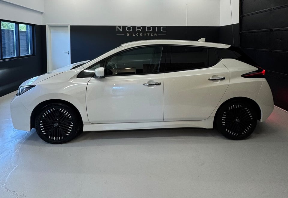 Nissan Leaf 39 N-Connecta 5d