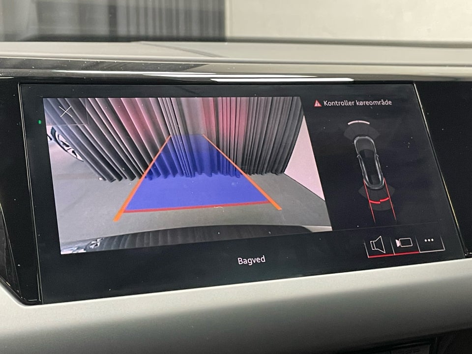 Audi e-tron GT quattro 4d