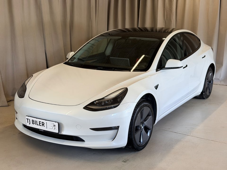 Tesla Model 3 Long Range RWD 4d