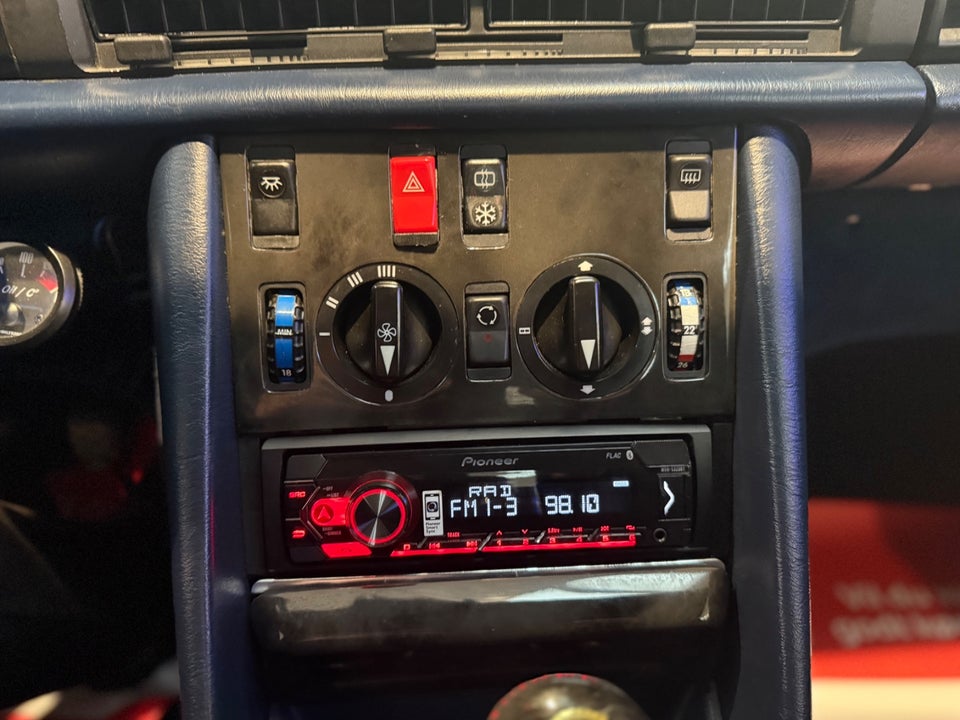 Mercedes 380 SEC 3,8 V8 2d