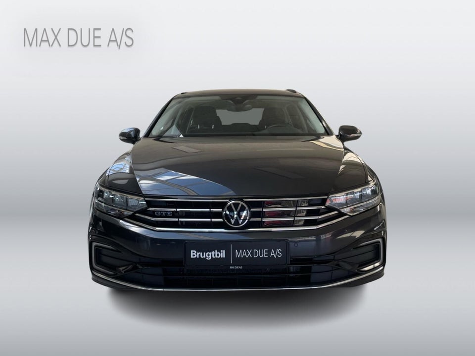 VW Passat 1,4 GTE High DSG 4d