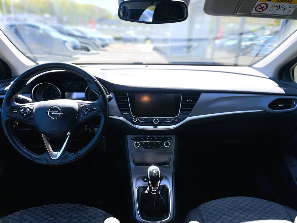 Opel Astra 1,6 CDTi 110 Sports Tourer 5d