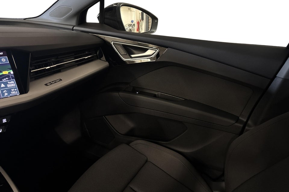 Audi Q4 e-tron 45 Progress 5d