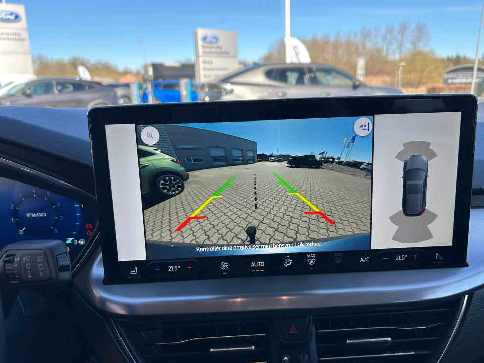 Ford Focus 1,0 EcoBoost mHEV Titanium 5d