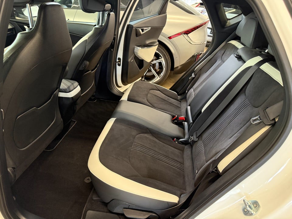 Kia EV6 77 Long Range GT-Line 5d