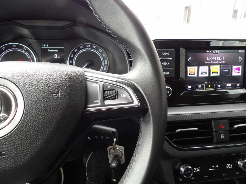 Skoda Scala 1,0 TSi 115 Ambition 5d